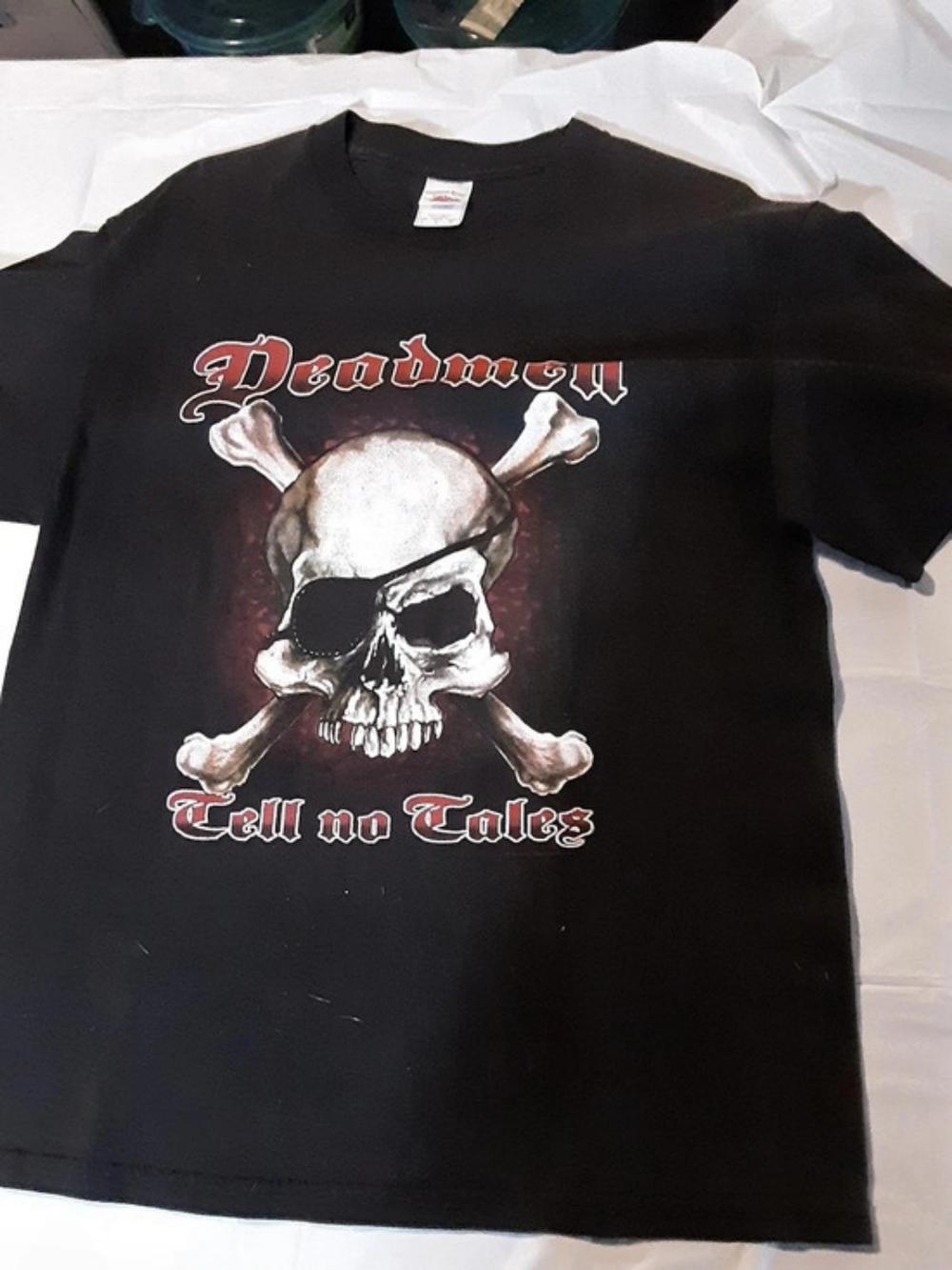 Thunder Sportswear Deadmen Tell No Tales Skull T-Shirt Black